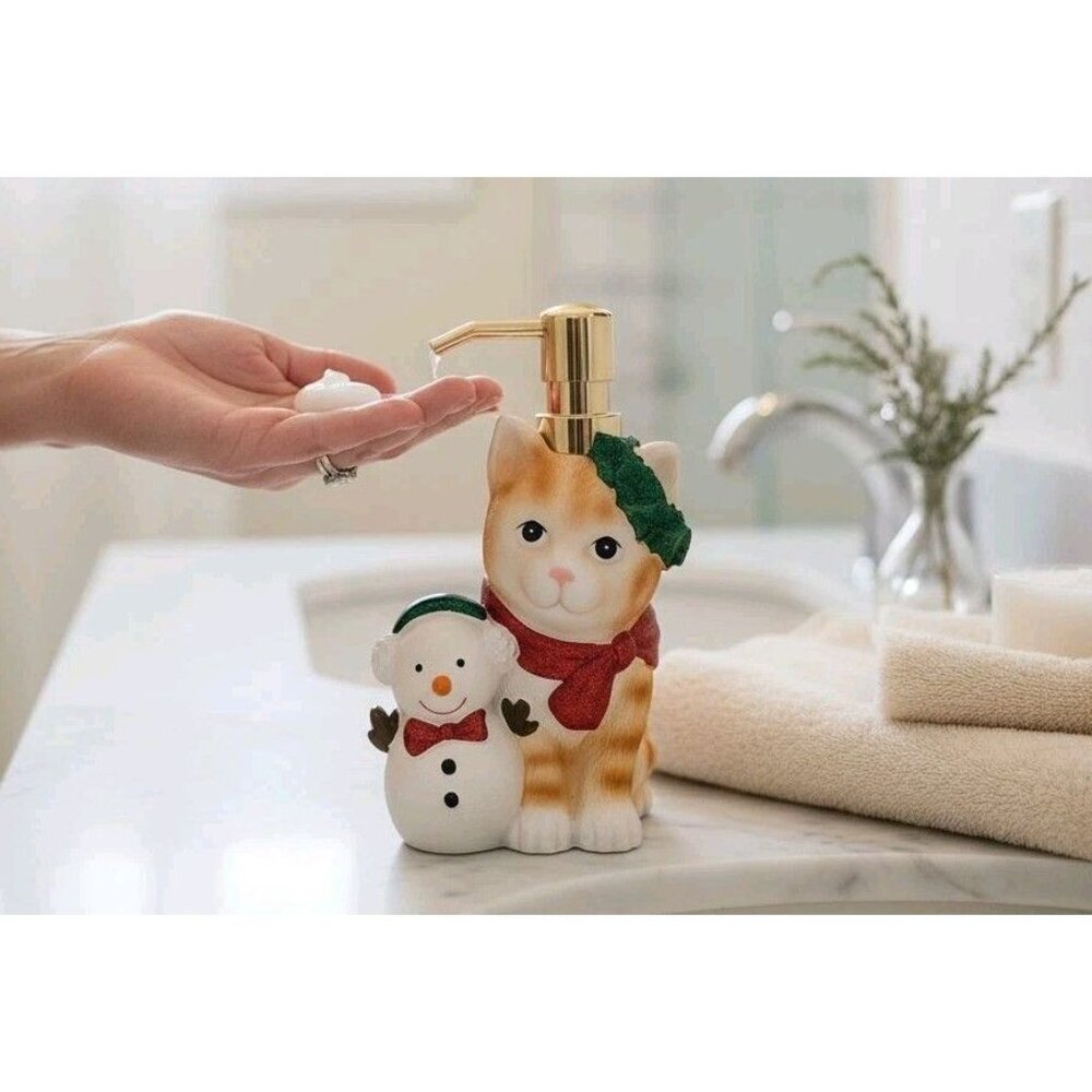 New Christmas Cat Kitten W/ Snowman & Wreaf Soap Dispenser Decoration
